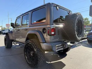 Jeep Wrangler Unlimited 2019 4x4 Sport 4p SUV