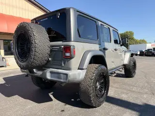 Jeep Wrangler Unlimited 2019 4x4 Sport 4p SUV
