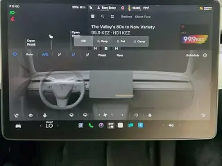 Tesla Model Y 2023 AWD Long Range 4dr Crossover