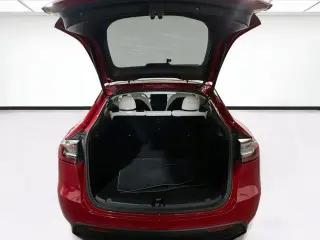 Tesla Model Y 2023 AWD Long Range 4dr Crossover
