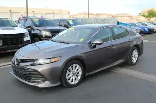 TOYOTA CAMRY 2019
