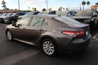 TOYOTA CAMRY 2019