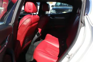 MASERATI GHIBLI 2015