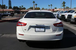 MASERATI GHIBLI 2015
