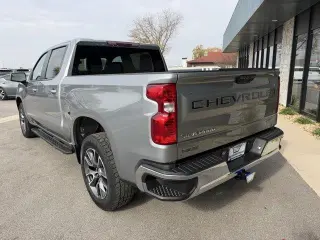 Chevrolet Silverado 1500 2023 4x4 LT 4dr Crew Cab 5.8 ft. SB con 2FL