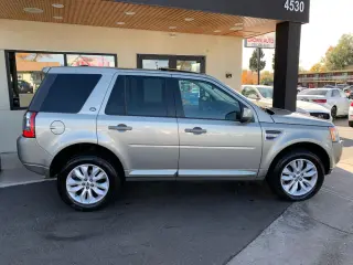 2012 Land Rover LR2