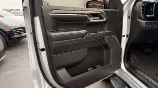 2022 CHEVROLET SILVERADO 1500 CREW CAB