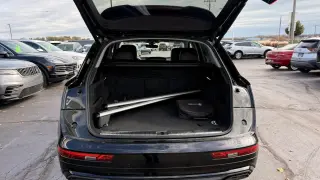 2022 AUDI Q5