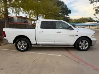 2014 Ram 1500 CREW CAB