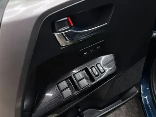 2018 TOYOTA RAV4 HYBRID