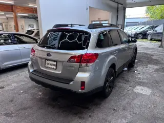 2014 SUBARU OUTBACK