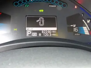 2013 NISSAN LEAF