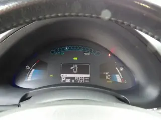 2013 NISSAN LEAF