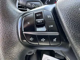 Ford Transit 2025 250 3dr SWB Techo Bajo Furgón de Carga