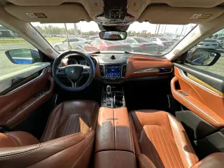 2017 MASERATI LEVANTE