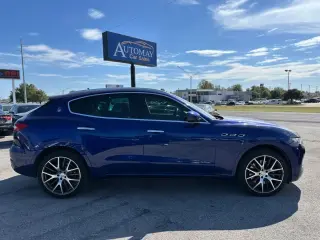 2017 MASERATI LEVANTE