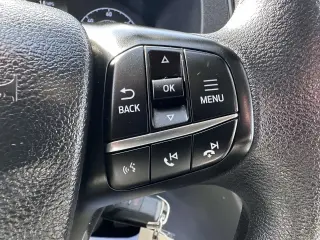 Ford Transit 2025 250 3 puertas SWB Techo Bajo Furgón de Carga