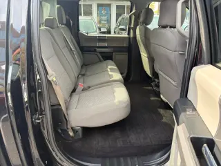 2017 Ford F150 SUPERCREW CAB