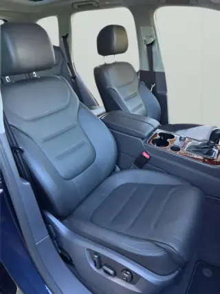 2013 Volkswagen TOUAREG