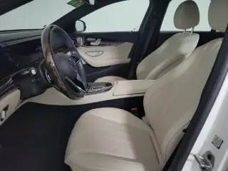 Mercedes-Benz Clase E 2023 tracción total E 350 4MATIC 4dr Sedán