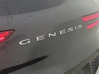 Genesis GV70 2022 AWD 2.5T Standard 4dr SUV