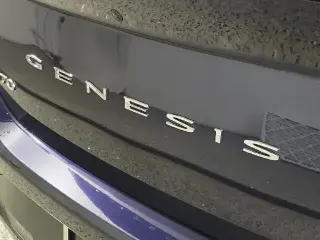 Genesis G70 2023 Tracción Total 2.0T 4p Sedan