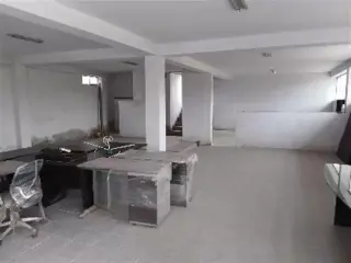 VENDO LOCAL 3000 PTE PIEDRA