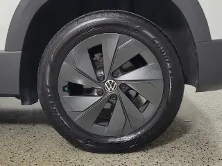 Volkswagen Taos 2025 S 4dr SUV