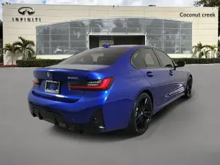 BMW Serie 3 2024 330i 4dr Sedán