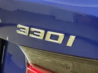 BMW Serie 3 2024 330i 4dr Sedán