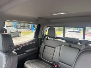 GMC Sierra 1500 2022 4x4 Denali 4dr Crew Cab 5.8 ft. SB
