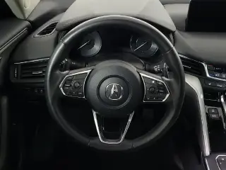 Sedán Acura TLX 2023 de 4 puertas
