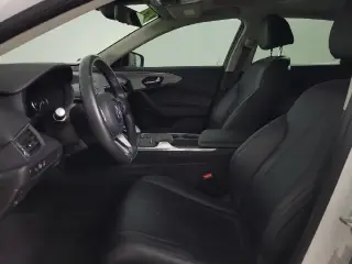 Sedán Acura TLX 2023 de 4 puertas