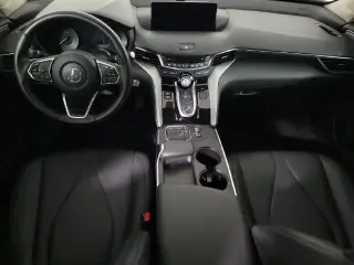 Sedán Acura TLX 2023 de 4 puertas
