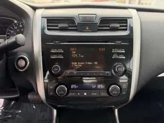 2013 Nissan Altima 4dr Sdn I4 2.5 SV