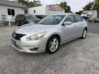 2013 Nissan Altima 4dr Sdn I4 2.5 SV