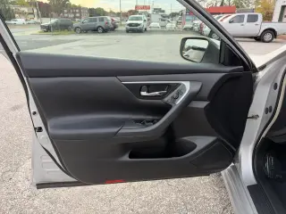 2013 Nissan Altima 4dr Sdn I4 2.5 SV