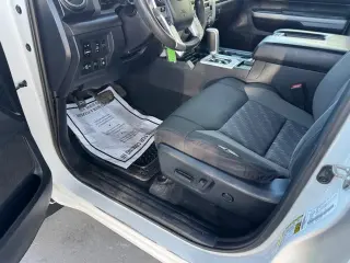 2018 Toyota Tundra 4WD SR5 CrewMax 5.5' Bed 5.7L (Natl)
