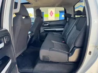 2018 Toyota Tundra 4WD SR5 CrewMax 5.5' Bed 5.7L (Natl)