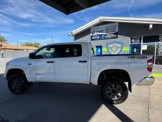 2018 Toyota Tundra 4WD SR5 CrewMax 5.5' Bed 5.7L (Natl)