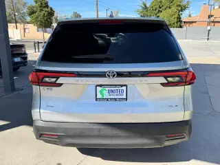 2024 Toyota Grand Highlander XLE AWD (Natl)