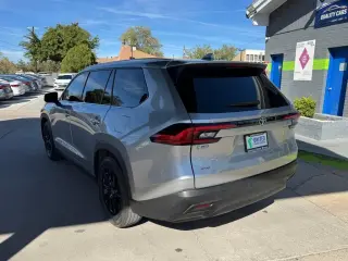 2024 Toyota Grand Highlander XLE AWD (Natl)