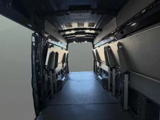 2020 Ford Transit Cargo Van