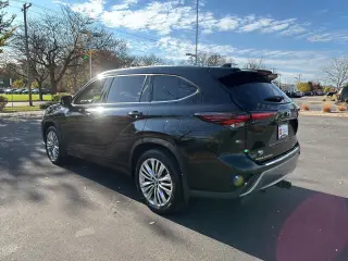 2025 Toyota Highlander