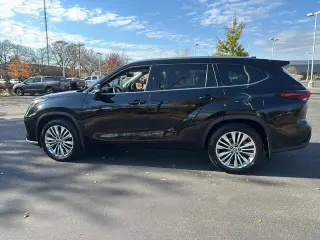 2025 Toyota Highlander