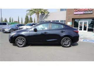 2019 Toyota Yaris Sedan