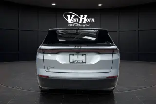 2025 Jeep Wagoneer S