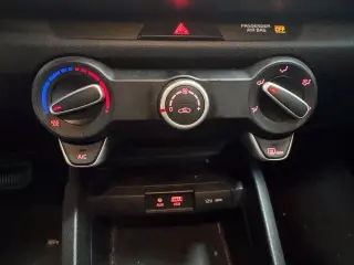 2019 Kia Rio