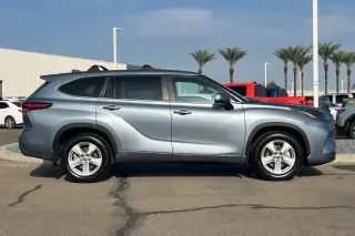 2024 Toyota Highlander