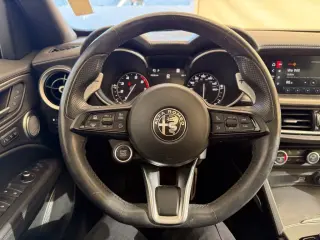 2022 Alfa Romeo Stelvio